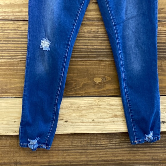 Blue Savvy Maternity Jeans - Picture 6 of 11